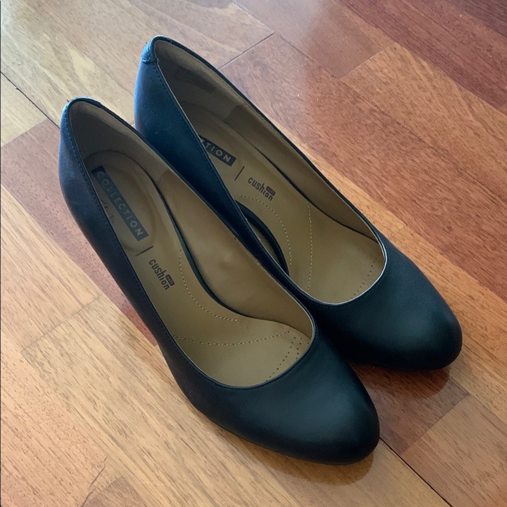 Clarks Black Pumps